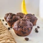 chocolate chip muffin