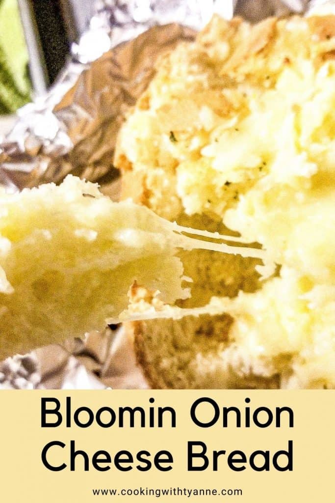 blooming onion bread pinterest image. 