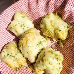 pesto pull apart bread