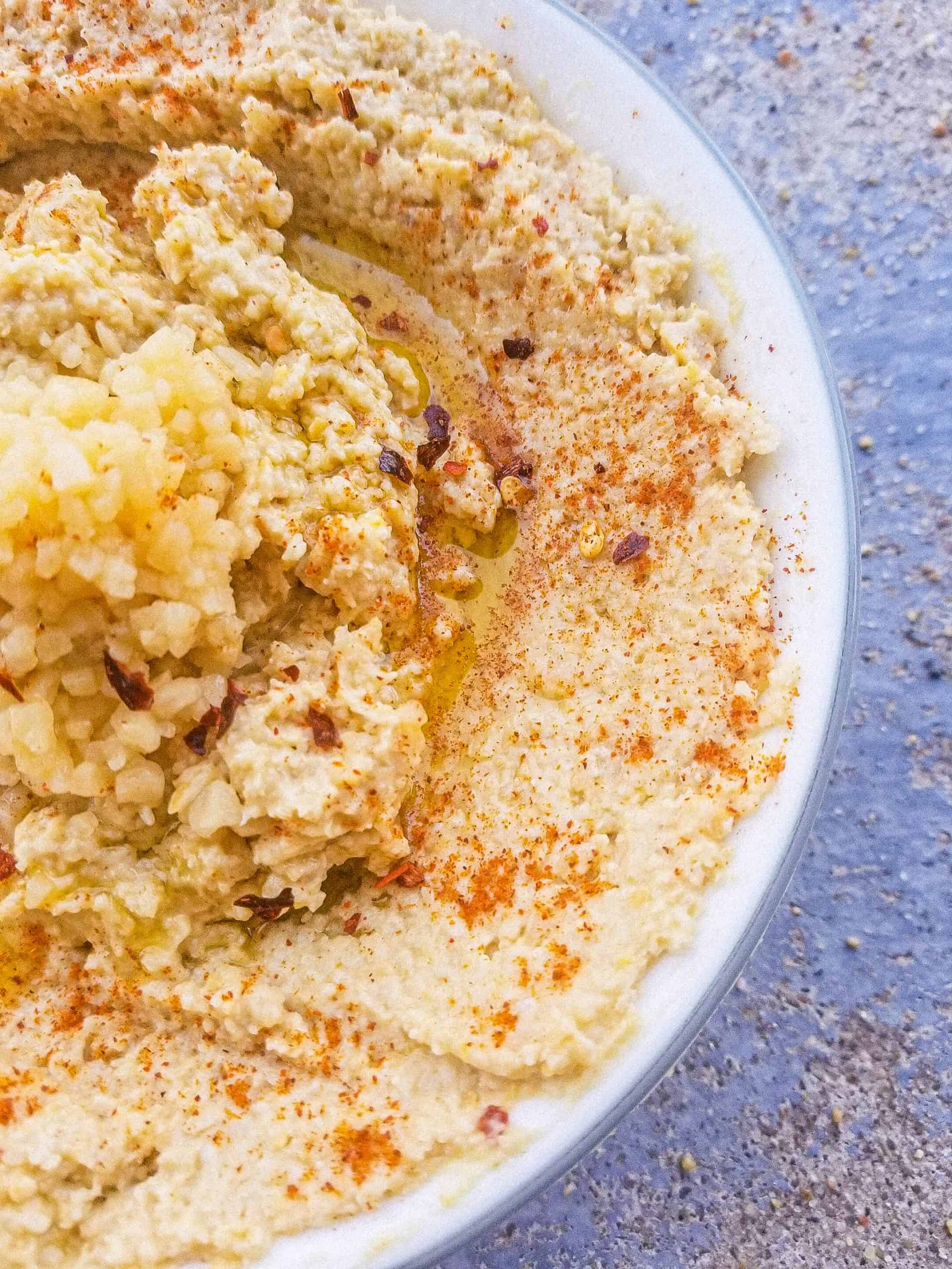 garlic hummus