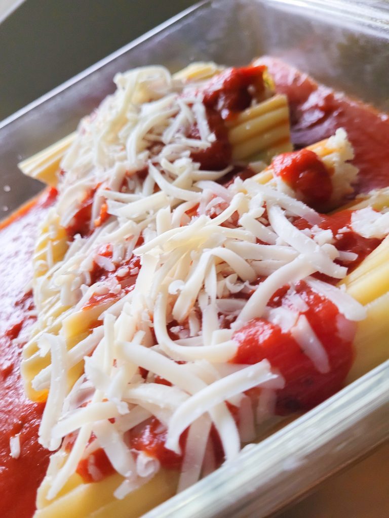 cheese manicotti side view. 