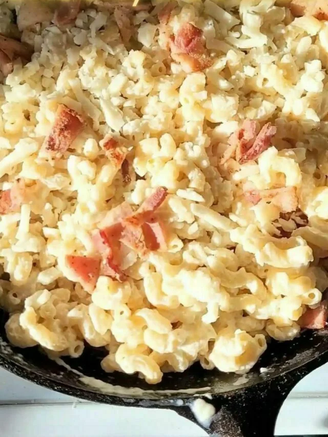 Smoked Mac and Cheese with Breadcrumbs
